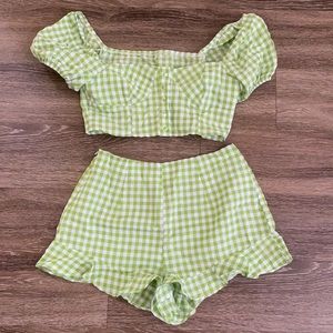Green plaid 2 piece set NWOT
